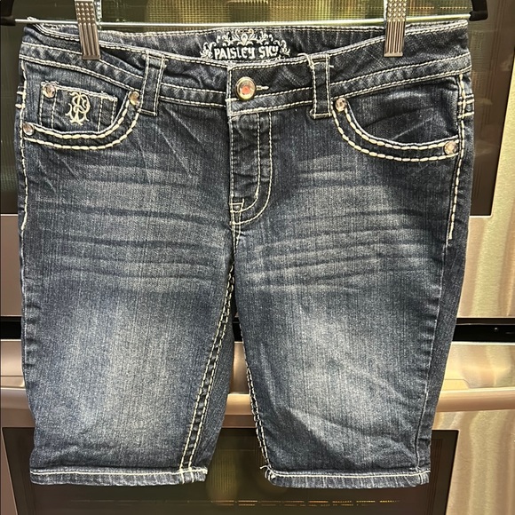 Paisley Sky‎ Blue and White Jean Shorts - Picture 1 of 4